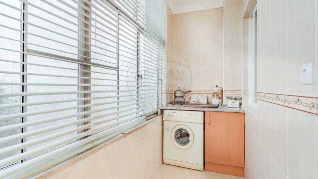 Apartamento T2 Olival Basto